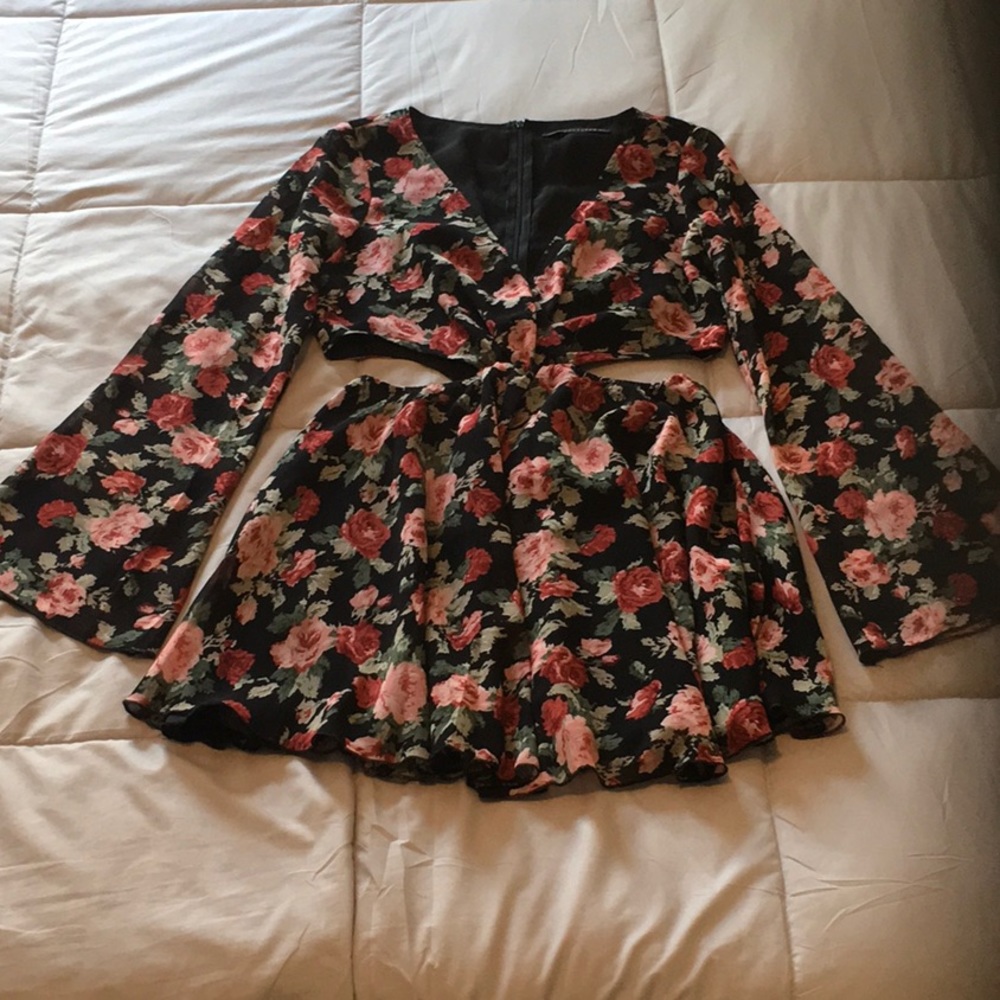 Signature 8 Floral Long Sleeve Cutout Dress